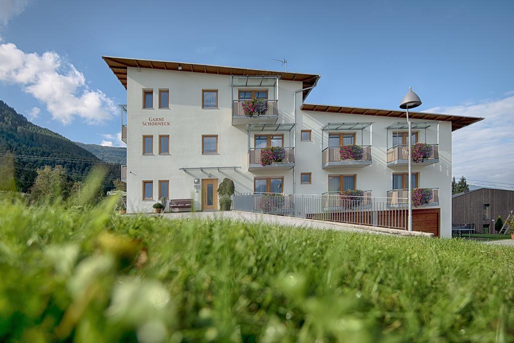 Garni Schorneck Bed & Breakfast Брунико Екстериор снимка