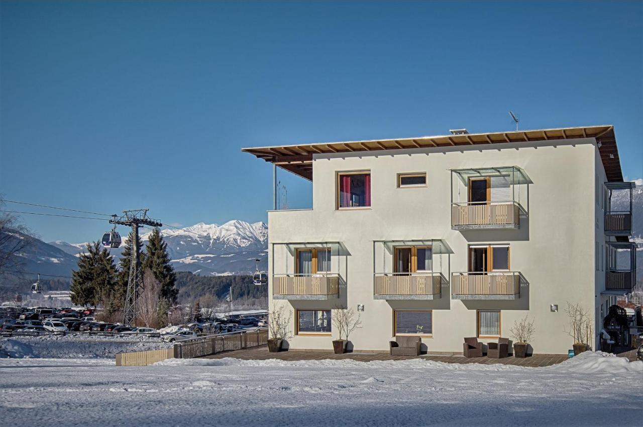 Garni Schorneck Bed & Breakfast Брунико Екстериор снимка
